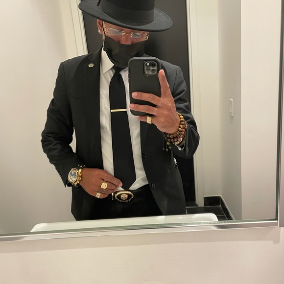 Meet your Posher, Benjamin - Picture 1 of 1